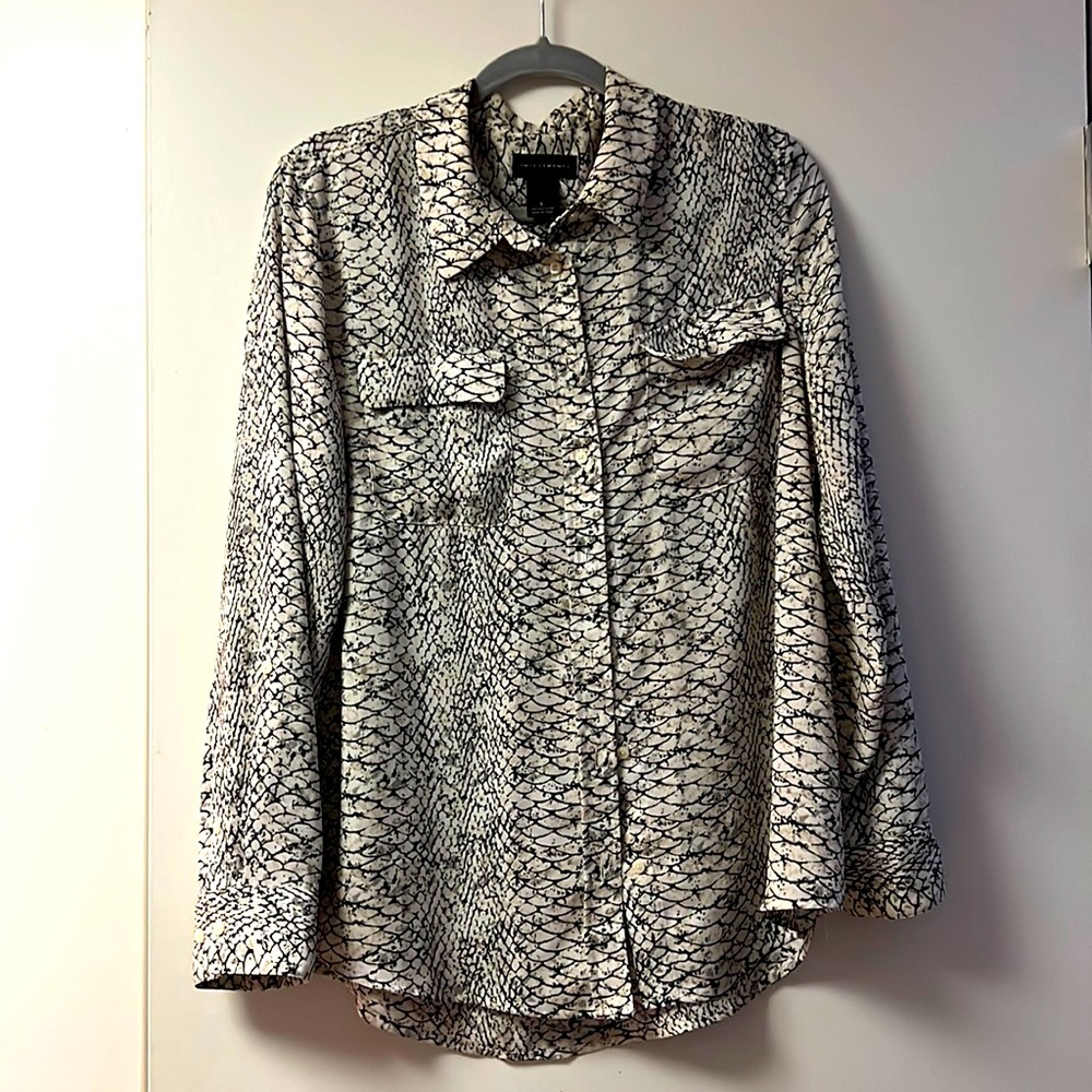 Snake skin pattern button up